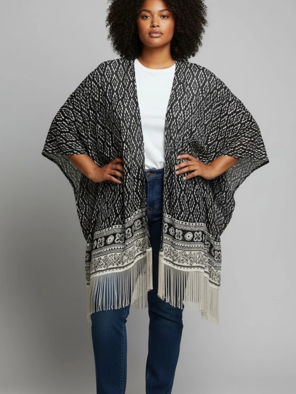 Abercomboe & Fitch Boho Black and Cream Fringe Kimono